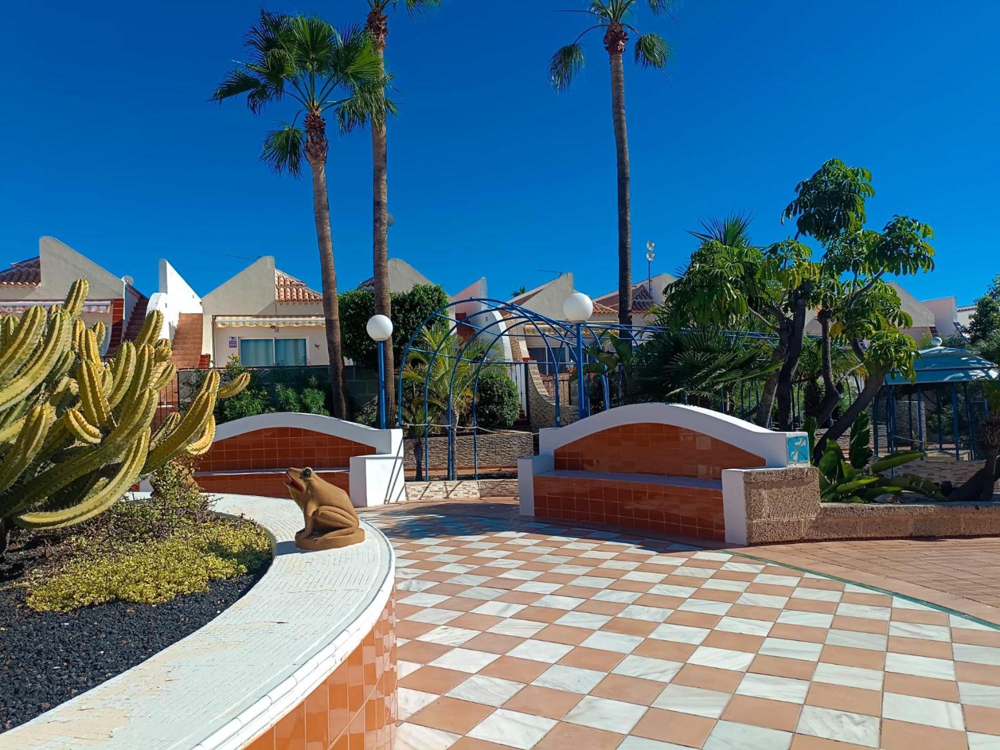 Casa Paula - Hermoso Bungalow サンミゲル・デ・アボナ エクステリア 写真